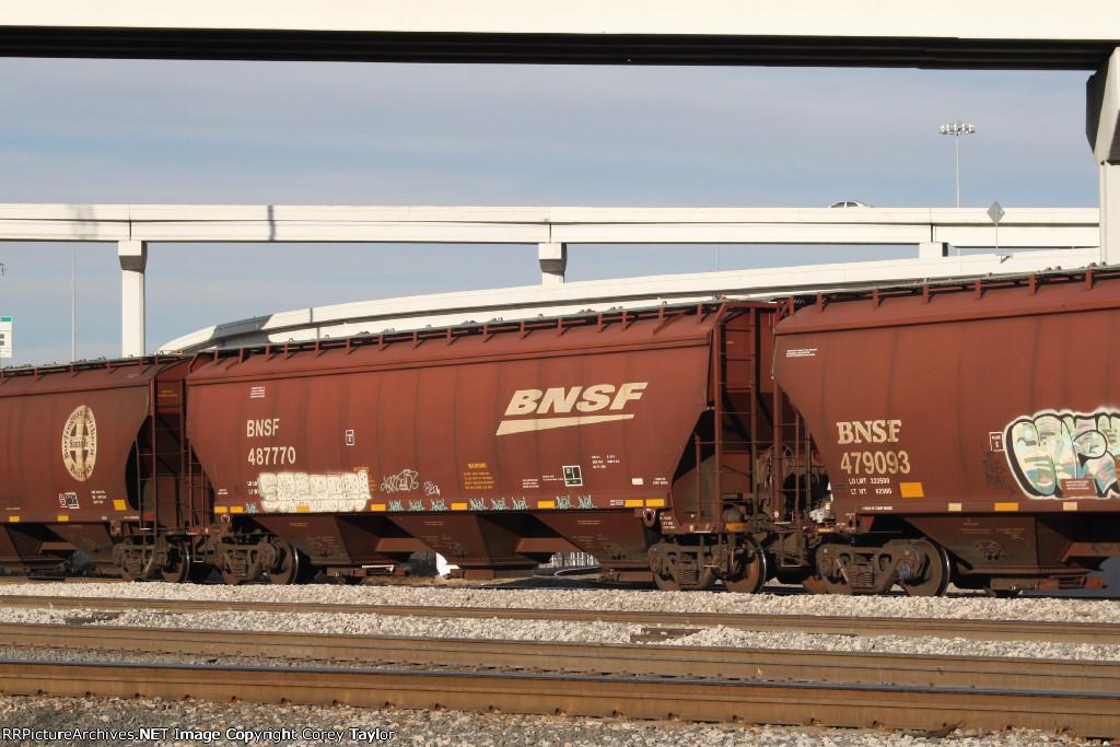 BNSF 487770